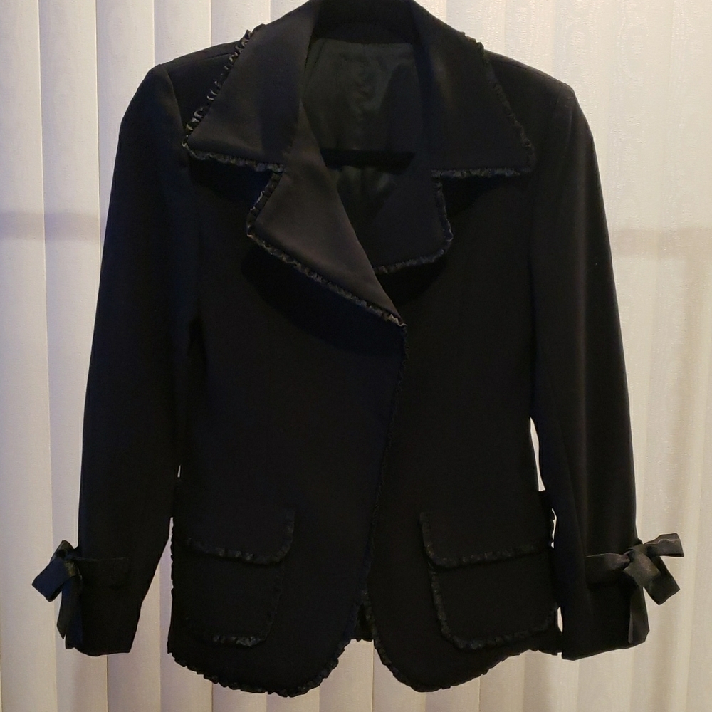 Black Fitted Blazer and Pants Suit